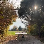 Oda ve Kahvaltı Domaine De Campras 3*