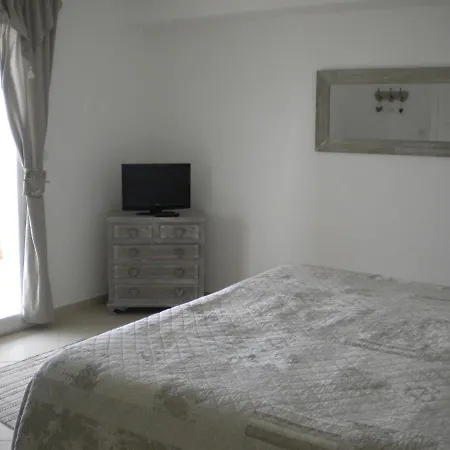 Domaine De Campras ベッド・アンド・ブレックファスト 3*