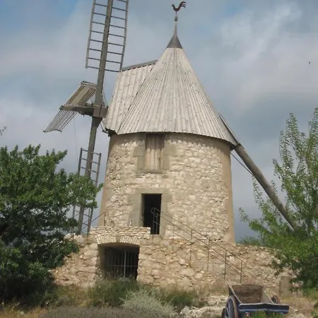 Domaine De Campras