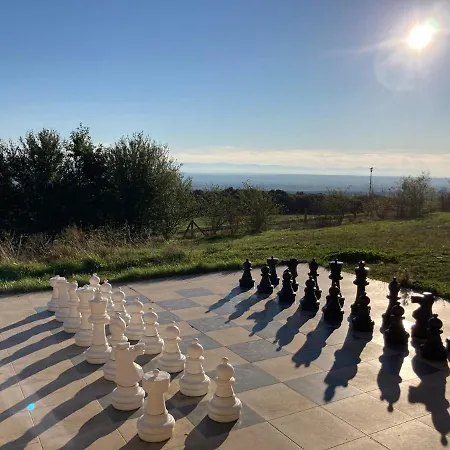 Domaine De Campras 3*